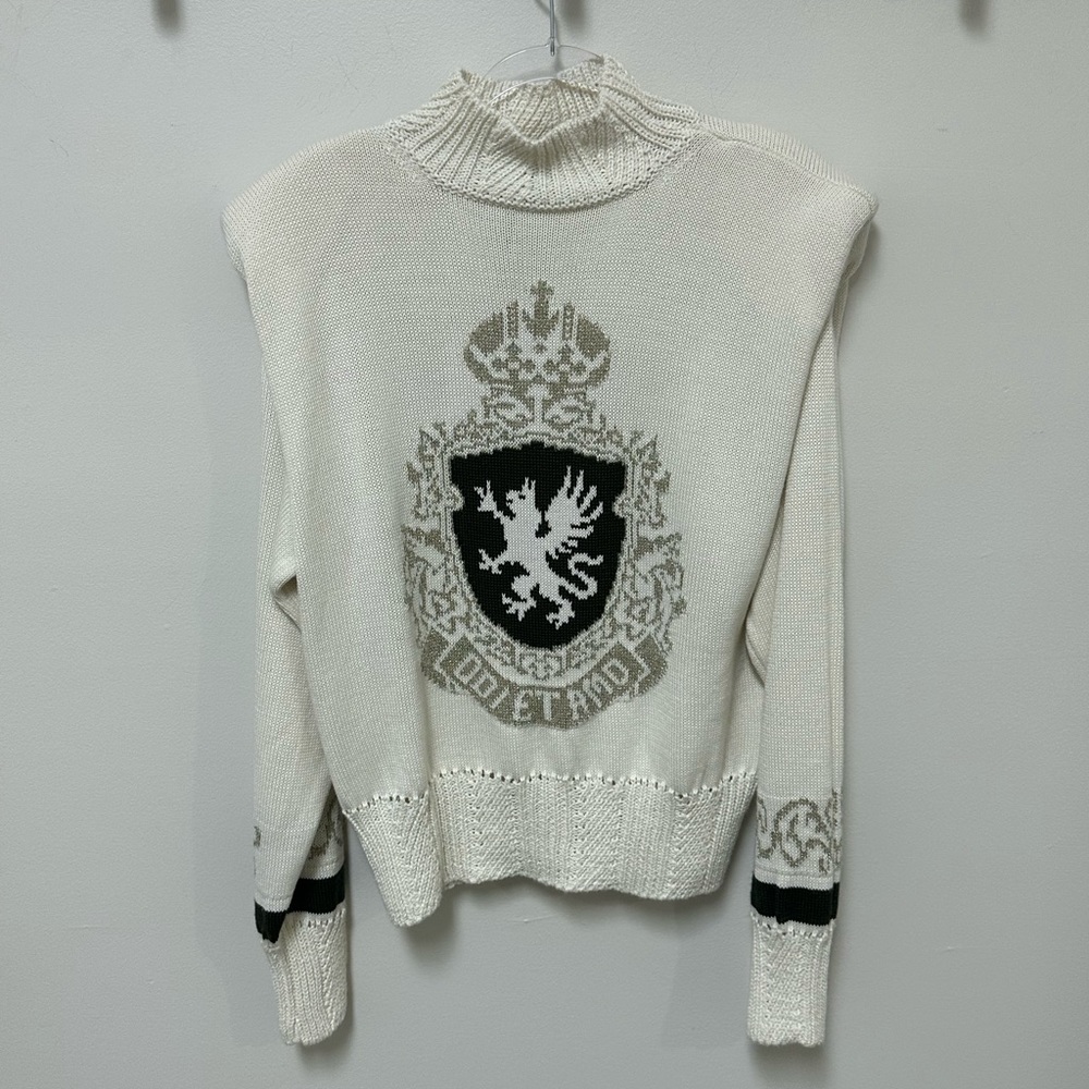 Odi Et Amo bran new sweater